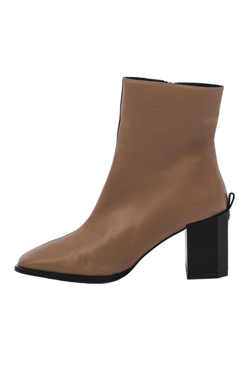 Ankle boots black-beige photo 2